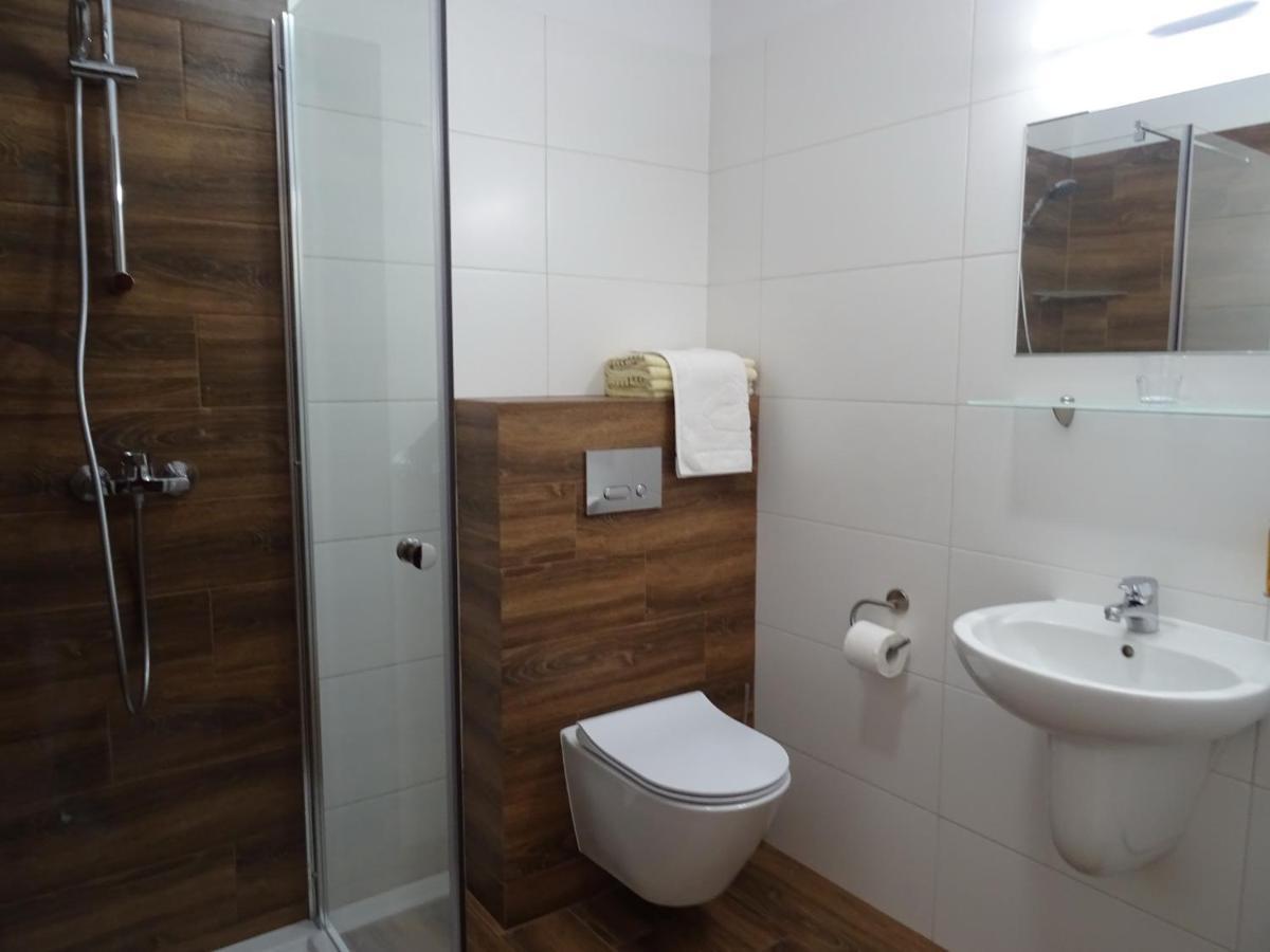 Willa Global Komfortowe Pokoje Nad Morzem Jastrzebia Gora Bagian luar foto